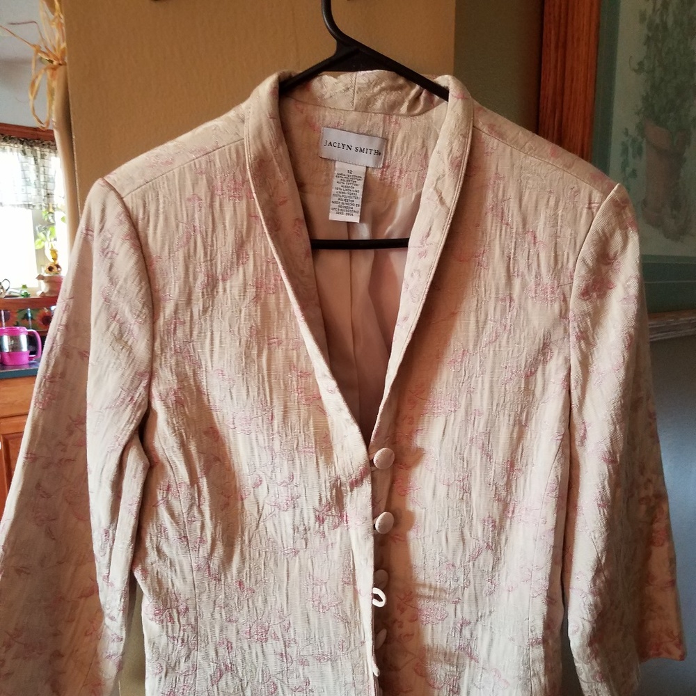 Tapestry suit